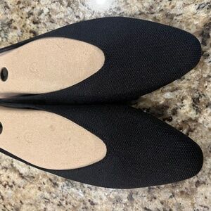 BRAND NEW Black Rothy’s Slides Size 9